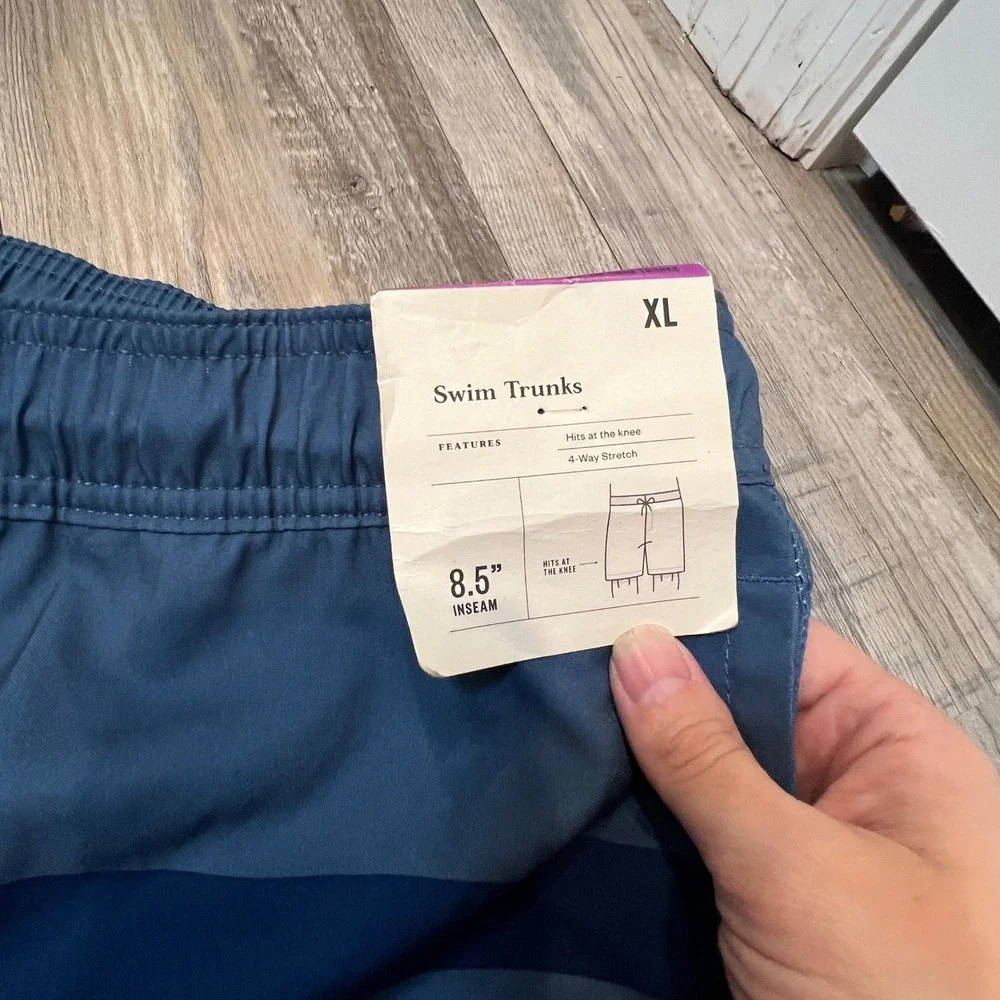 Goodfellow Mens Swim Trunks 4-Way Stretch Striped Blue XL NWT